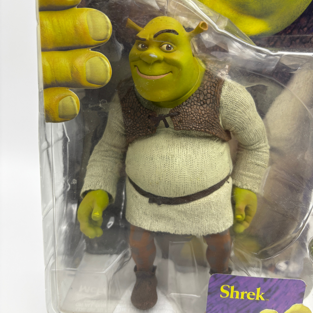 Shrek
Material: Plástico
Tamaño: 18 cm
Año: 2001
Marca: McFarlane Toys
Condición: Nuevo