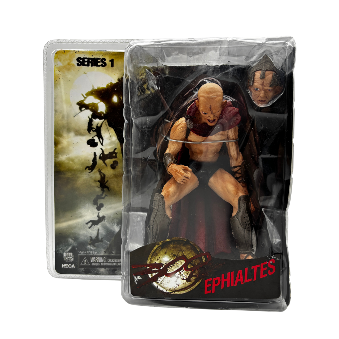 Ephialtes - 300
Series 1
Con Accesorios
Material: Plástico
Tamaño: 16 cm
Año: 2006
Marca: NECA
Condición: Nuevo