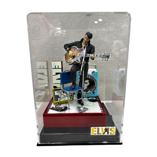 Elvis Presley

Figura Con Capelo&nbsp;

Material: Plástico

Tamaño: 20 cm

Año: 2007

Marca: McFarlane Toys

Condición: Nuevo, Sin Caja&nbsp;